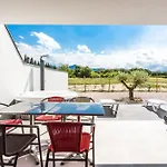 בית נופש Domaine Saint Thomas *