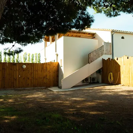 Domaine Saint Thomas בית נופש